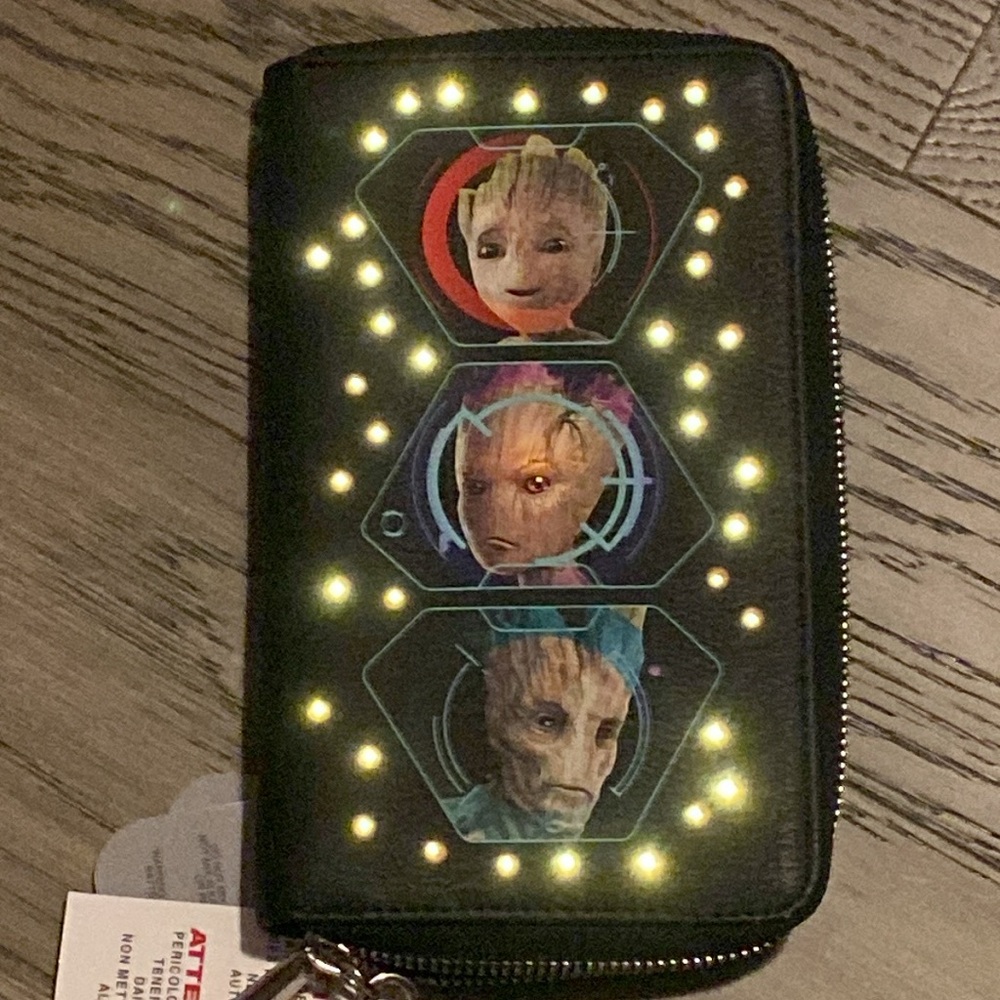 Disneys Groot Light Up Wallet. Smartphone Case. Wonders of Xandar Marvel